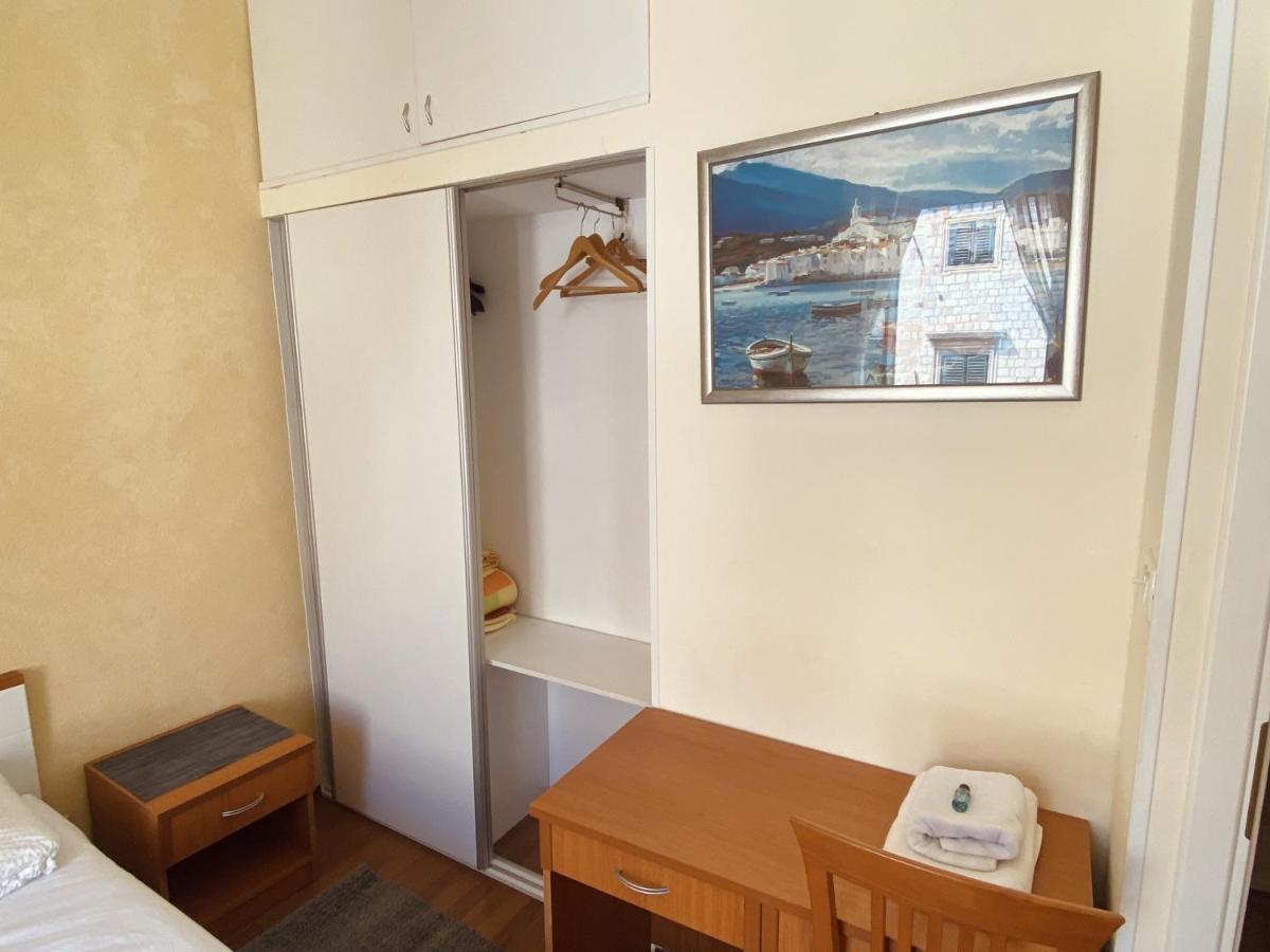 Apartment Tomasovic Old Town دوبروفينك المظهر الخارجي الصورة