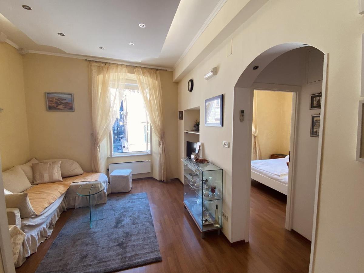 Apartment Tomasovic Old Town دوبروفينك المظهر الخارجي الصورة